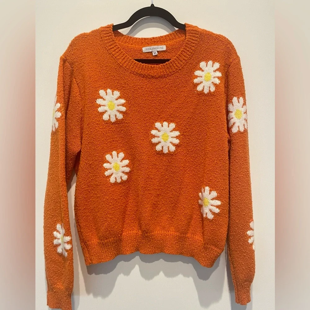 Unique Vintage | MISS SPARKLiNG Orange & White Daisy Sweater - Picture 4 of 7